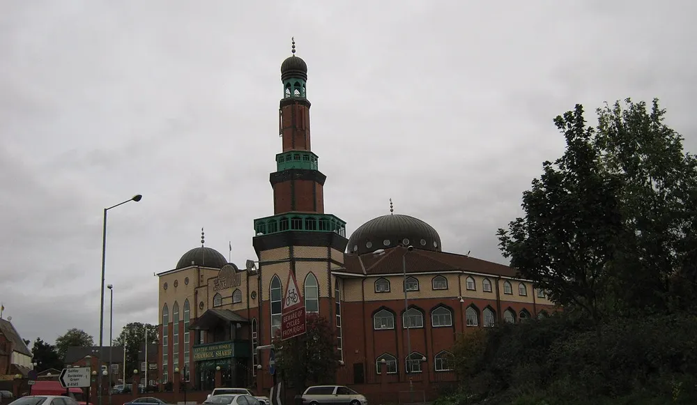 Ghamkol Shariff Masjid, the local landmark of B10