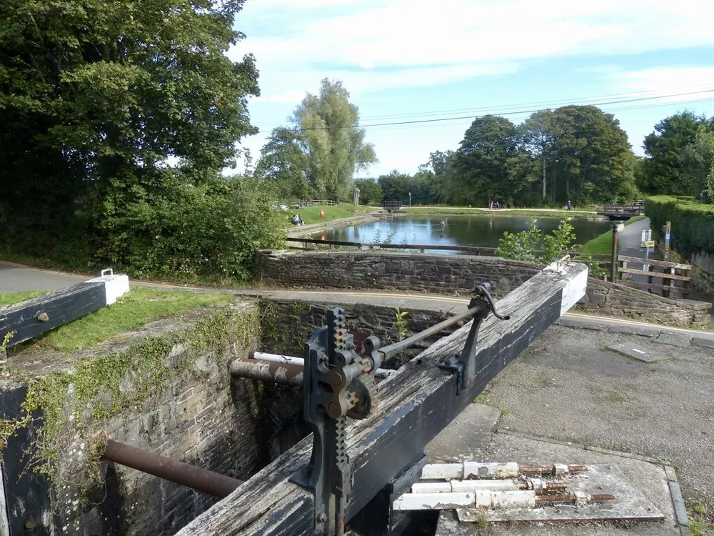 Fourteen Locks, the local landmark of NP10